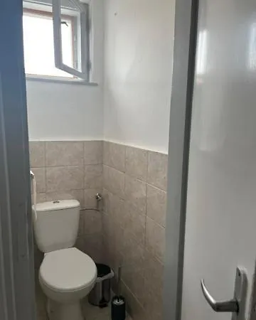 Vasut 10 * Балатонлелле